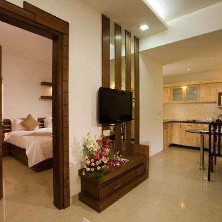 The Nines Business Hotel Bengaluru Zewnętrze zdjęcie