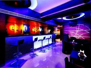 The Nines Business Hotel Bengaluru Zewnętrze zdjęcie